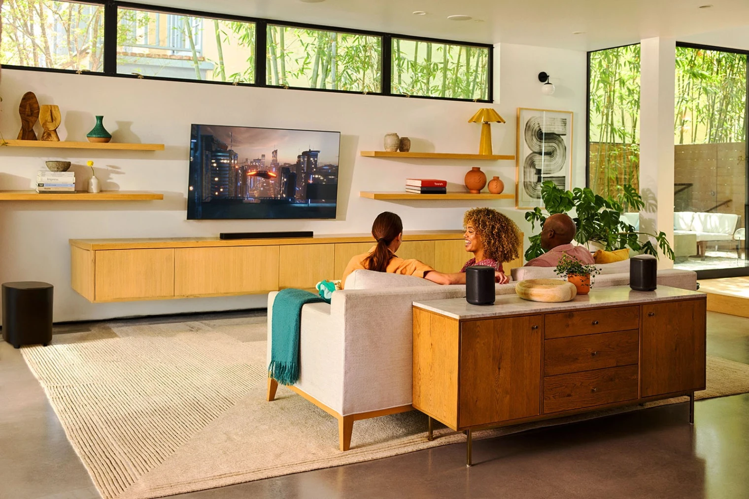 Enceintes connectées JBL Cove (M1, P1, X1) : le multiroom Wi-Fi et Dolby Atmos parfait pour la maison ?