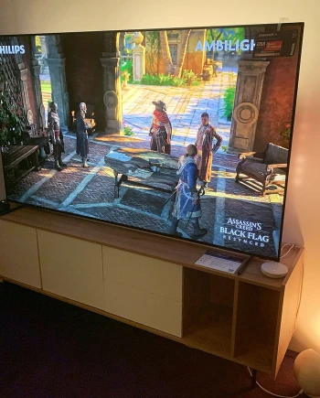 IFA 26 > Comment Philips Ambilight&nbsp;TV offre une immersion totale dans Assassin’s&nbsp;Creed&nbsp;?