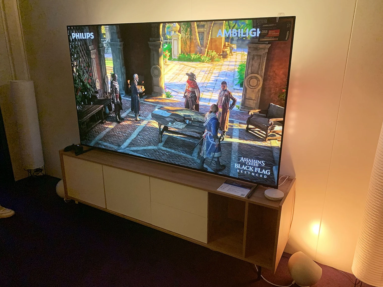 IFA 26 > Comment Philips Ambilight TV offre une immersion totale dans Assassin’s Creed ?