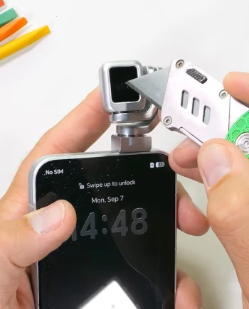 Honor Robot Phone&nbsp;: le smartphone à caméra robotisée torturé par&nbsp;JerryRigEverything
