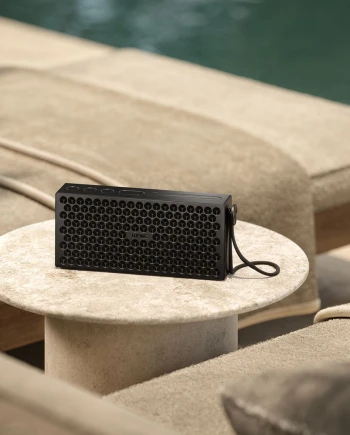 Loewe neo&nbsp;: enceinte Bluetooth premium de&nbsp;50&nbsp;W avec éclairage&nbsp;d'ambiance