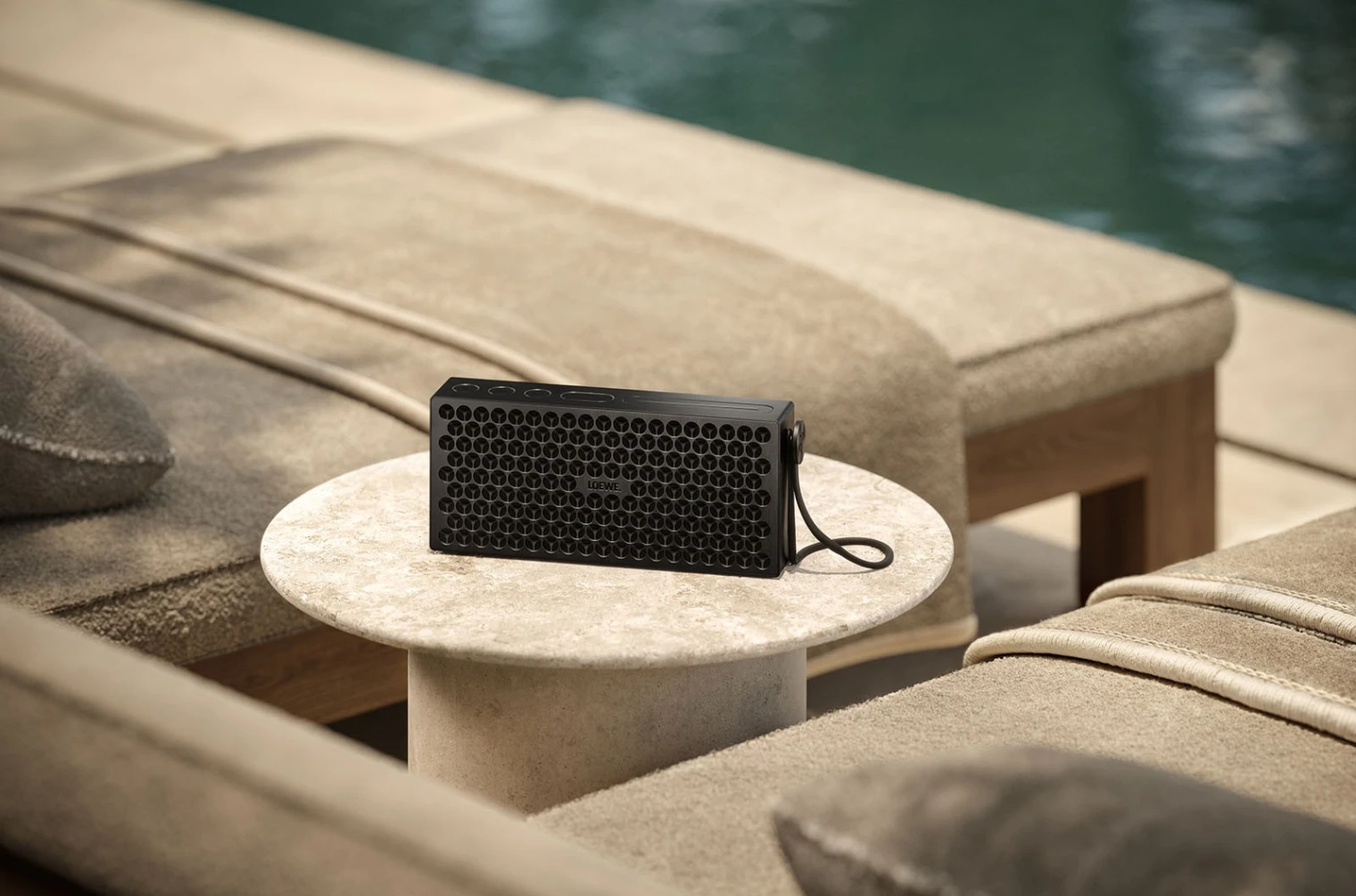 Loewe neo : enceinte Bluetooth premium de 50 W avec éclairage d'ambiance