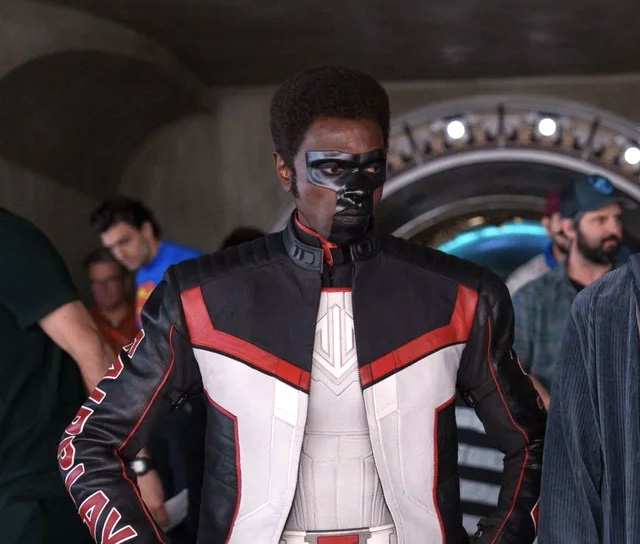 Edi Gathegi, alias Mister Terrific dans Superman