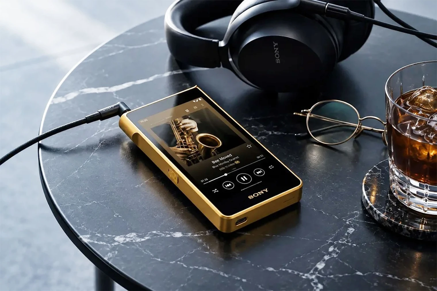 Sony NW-WM1ZM3 et NW-WM1AM3 : Walkman audiophile Signature, Android 16, Wi-Fi 6 et châssis or