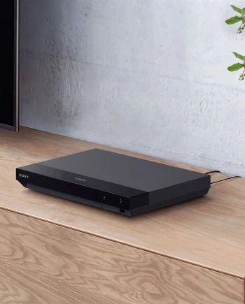 Sony UBP-X700/K&nbsp;: le dernier lecteur Ultra HD Blu‑Ray de la marque poussé vers la sortie&nbsp;au&nbsp;Japon