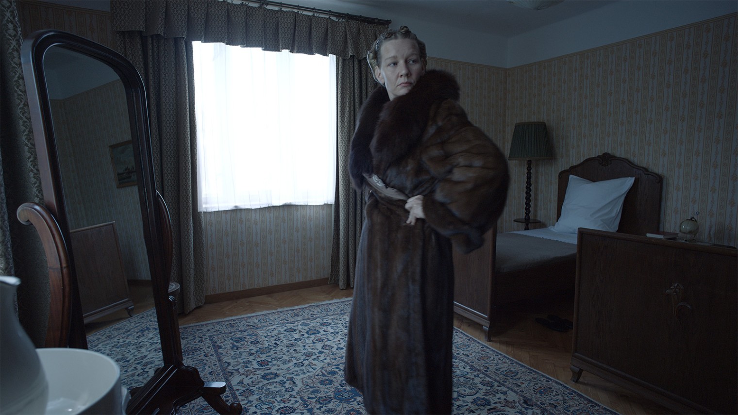 © A24
