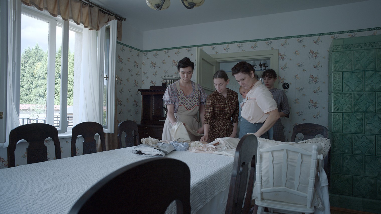 © A24