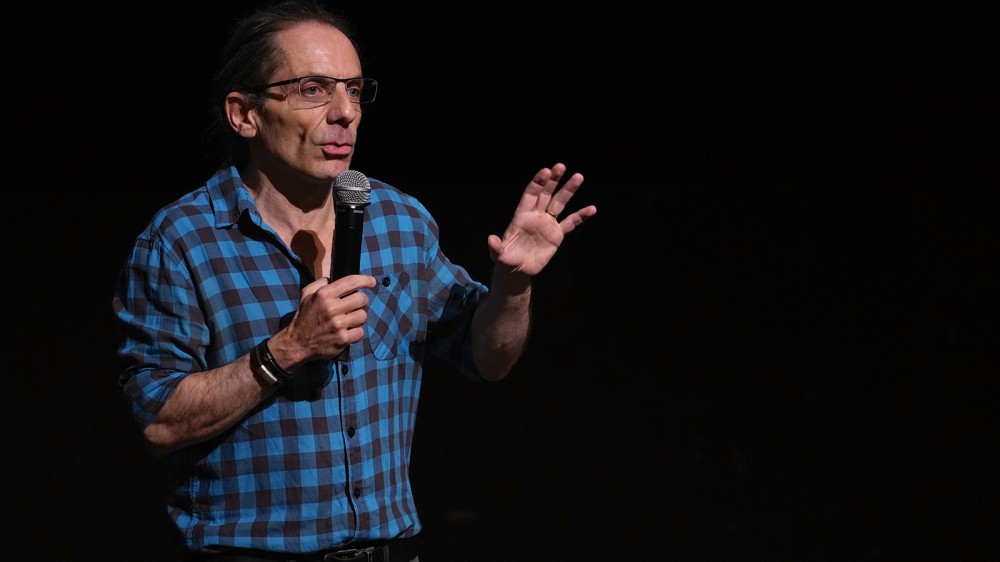 J-B Thoret présente son dernier film, The Neon People, en juin 2025 © Jérôme Tripier-Mondancin