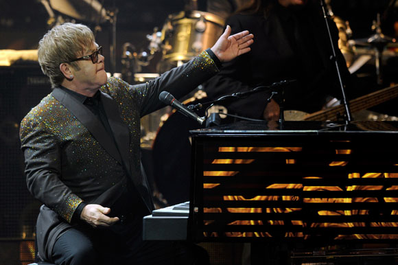 Elton John : the Million Dollar Piano
