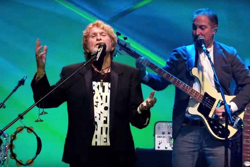 Yes Featuring Jon Anderson, Trevor Rabin, Rick Wakeman