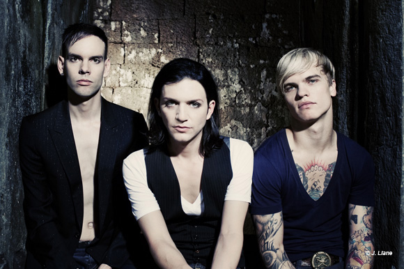 Placebo : we Come in Pieces